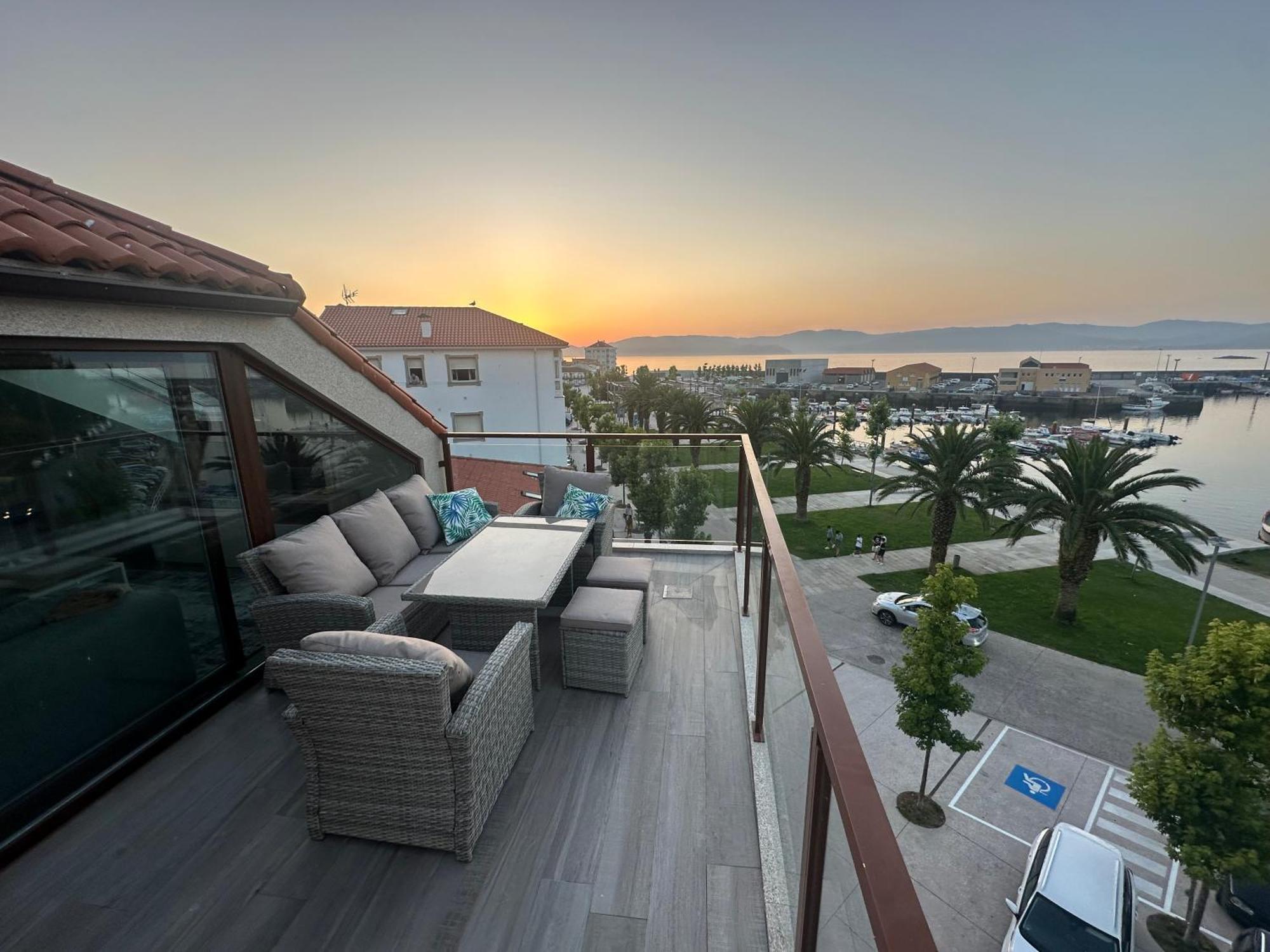 Atico Mirando O Mar Apartment Porto do Son Exterior photo